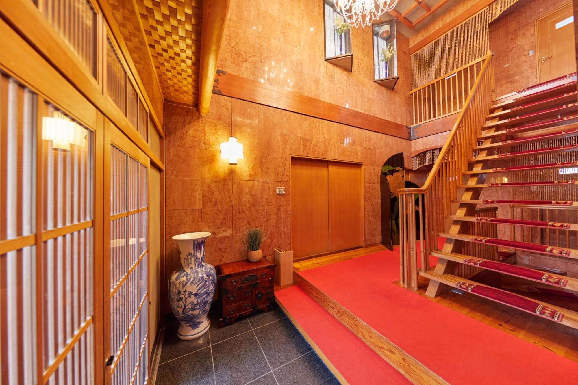 Bahay bakasyunan Kyo-machiya Waka Fushimiinari