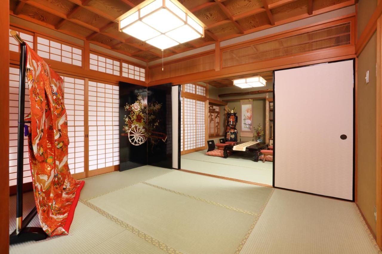 Bahay bakasyunan Kyo-machiya Waka Fushimiinari *